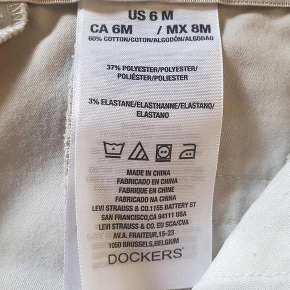 Dockers Size 6M Khaki Pants - Picture 6 of 6